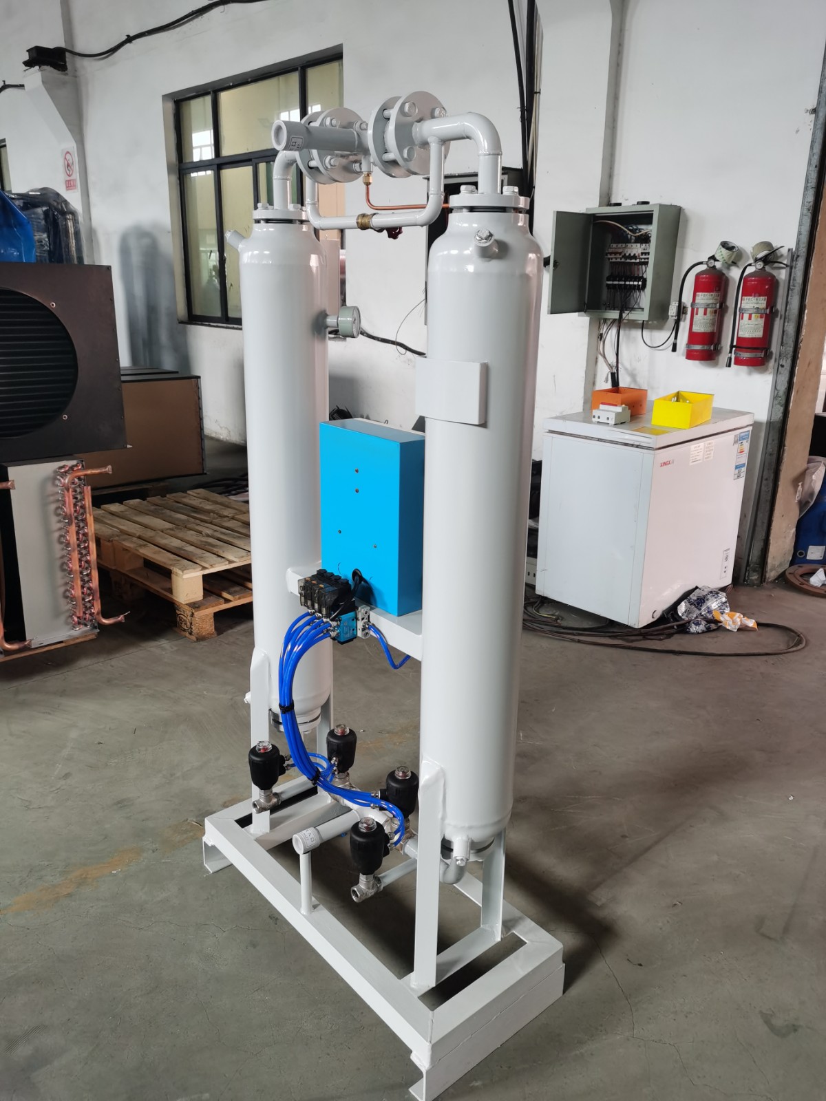 689ec30e027c9.jpg B.jpg