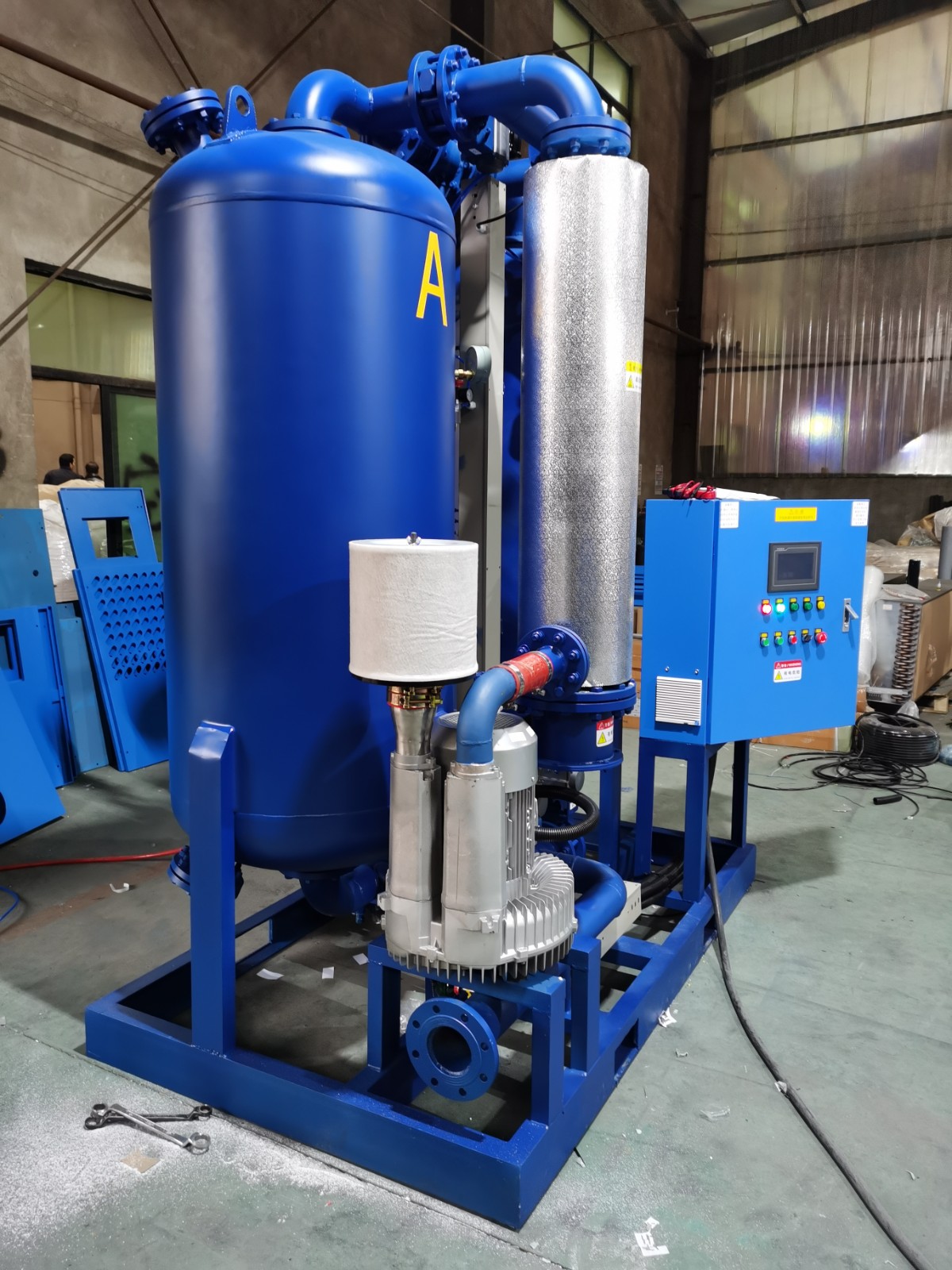 689ec3553fdff.jpg E.jpg